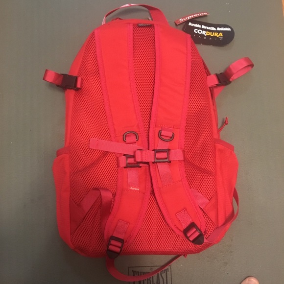 Supreme Backpack SS18 - Picture 2 of 5